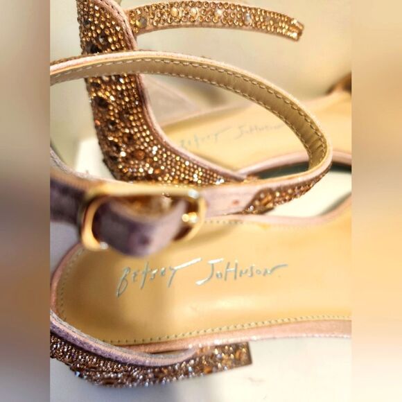Brand New Betsey Johnson "Grant" Rose Gold Crystal Strappy Sandals SZ.8.5 $109 - Picture 6 of 10
